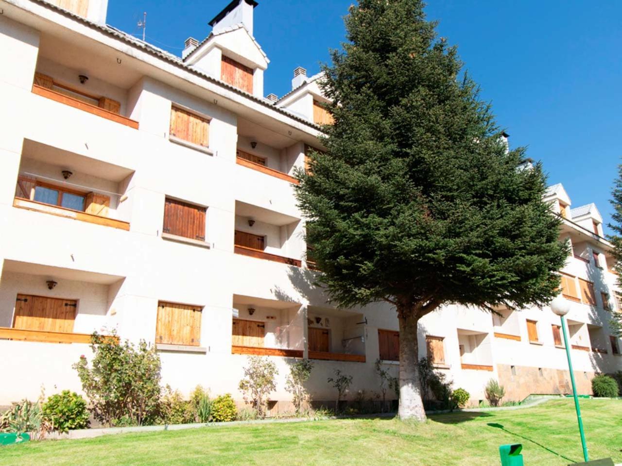 Apartamentos Villanua 3000 Bagian luar foto